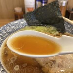 中華そば 笑歩 - スープ