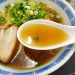 拉麺みやち家 - しょうゆ麺￥700 アッサリしたスープです