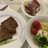 ワールドダイニング シーダパレス - 料理写真:夕食①