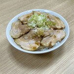 カドッコラーメン - 料理写真:チャーシュー丼