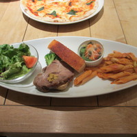 Osteria UVA RARA 横浜 - ワンプレートランチ