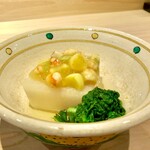 味ひろ - 蕪とほうれん草の炊き合わせ　海老と銀杏、松茸の餡