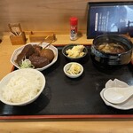 手打ちうどん 河正 - どて煮定食