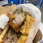 日本一分厚いカツサンド 大阪とんかつ - 