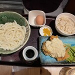 釜揚げうどん 鈴庵 - とり天セット1300円