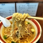 Sendai Chuukasoba Meiten Kaichi - 麺リフトアップ