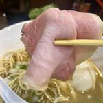 ヌードル＆スパイスカレー 今日の1番 - お肉　あっぷ