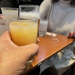 Denny's - アルコール呑んでる女性と乾杯！