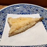 天ぷら浅沼 - 鱚、天つゆにつけてもふわふわだよ～