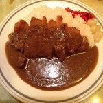 印度カレー - 正面から見ると普通〜のカツカレー？