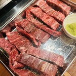 焼肉ほるもん 晴真栄 - 