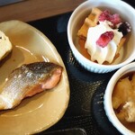 Izakaya Takayan - 焼き魚など。