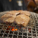 炭火焼肉ホルモンさわいし - 