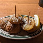 Wine Terrace Yu-me - ジャガイモのフリット750円