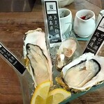 NERIMA OYSTER BAR - 生牡蠣３種