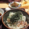 肉つけうどん うつけ 霞ヶ関飯野ビル店
