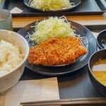 Matsuya - とんかつ定食590円ご飯は特盛。とてもおいしい