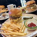 ムーチョ - チリバーガー