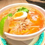 Shingaporu Shifudo Ripaburikku - ラクサヌードル。スープが美味い
