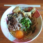 三好うどん - 釜たまバター(小)肉トッピング