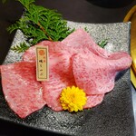 炭焼肉 石田屋。 - 特選焼きしゃぶ