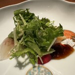 ホテル華の湯 - ヒラメ、ホッキのカルパッチョ