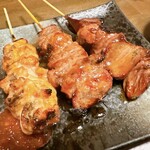 大衆酒場 焼き鳥 焼きとん 串銀蔵 - 