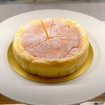 パティスリー＆ブーランジェリー ラ・パルム・ドール - チーズドール