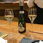 傳 - シャンパン