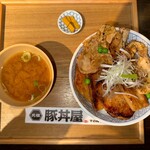 元祖 豚丼屋 TONTON - 