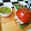 ハンバーガー モミジ