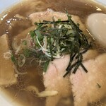 らーめん 旬彩 - 小技の薬味✨