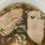 らーめん 旬彩 - チャーシュー✨バラとロースっぽいですよね？