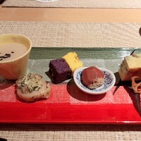 魚菜 基 -  魚菜 基 -