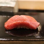 Asabu Juuban Sushi Tomo - 大トロ