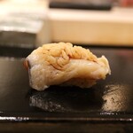 Asabu Juuban Sushi Tomo - ホッキ貝