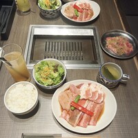 原宿焼肉 KINTAN - 