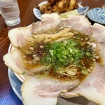 225507512 - チャーシュー麺¥950。