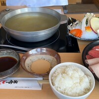 銀座しゃぶ通 マロニエゲート店 - 牛と豚増量しゃぶしゃぶセットと秋の野菜盛り