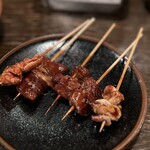 薄利多賣半兵ヱ - 焼とん全部盛　470円