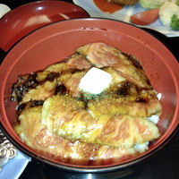 赤坂 津つ井 総本店 - 絶品！ビフテキ丼