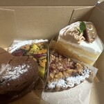 ケーキと焼き菓子の古民家カフェ マナティ - 