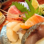 酒ト飯 ヤマダ - お造り盛合せ