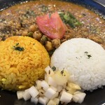 カオススパイスダイナー - カオスポークキーマ(ブレンド) 980円