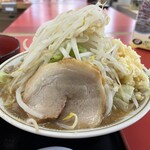 ラーメン もっけだの - 『朝食セット(ラーメンニンニク野菜マシマシ)』のハーフラーメンニンニク野菜マシマシ