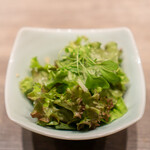 USHIGORO S. - サラダ