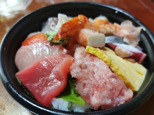 佐藤魚店 - 赤湯（海鮮丼）の写真