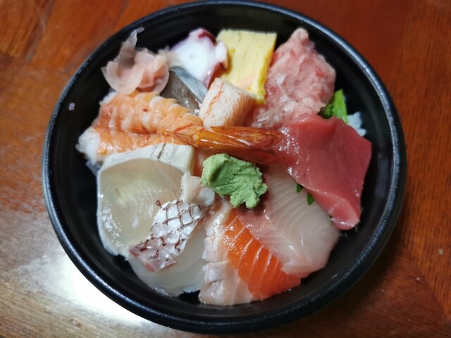 佐藤魚店 - 赤湯（海鮮丼）の写真