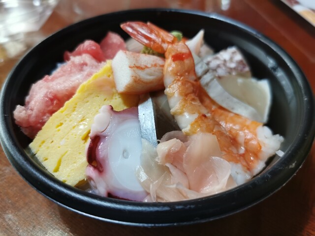 佐藤魚店 - 赤湯（海鮮丼）の写真