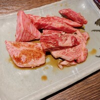 山形山　月島店 - 